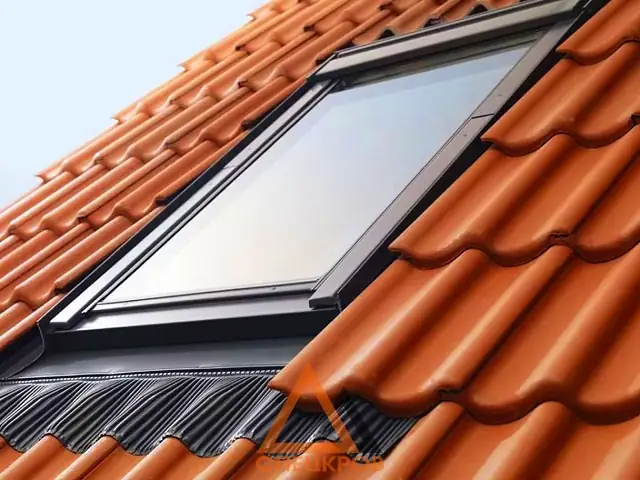 Подробнее о мансардных окна Velux Слайд № 3